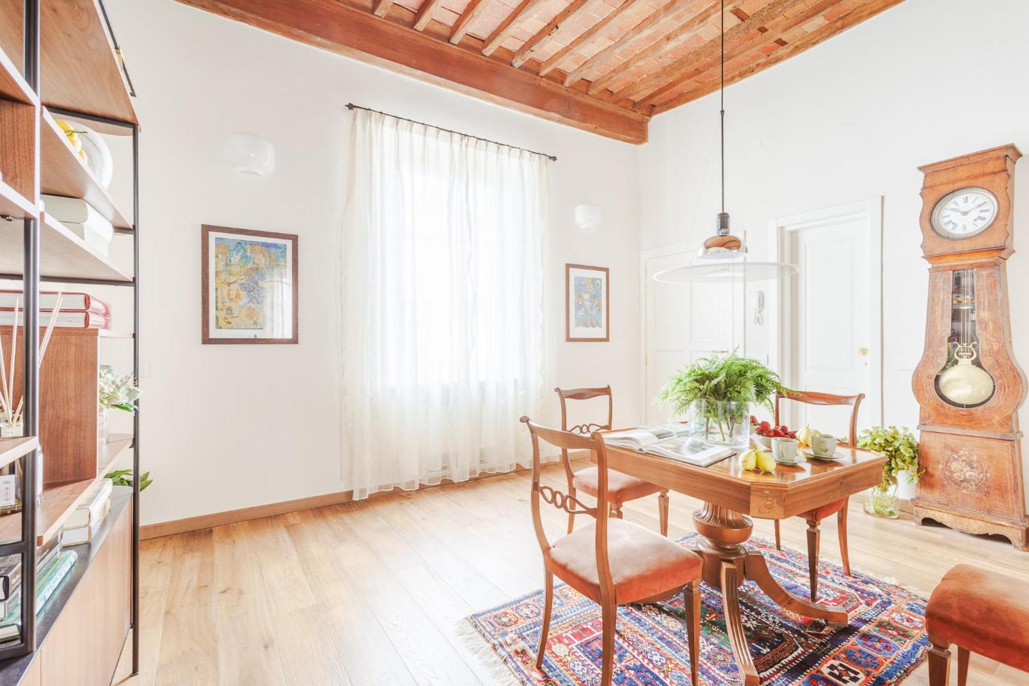 Apartment Lunavi House In Lucca