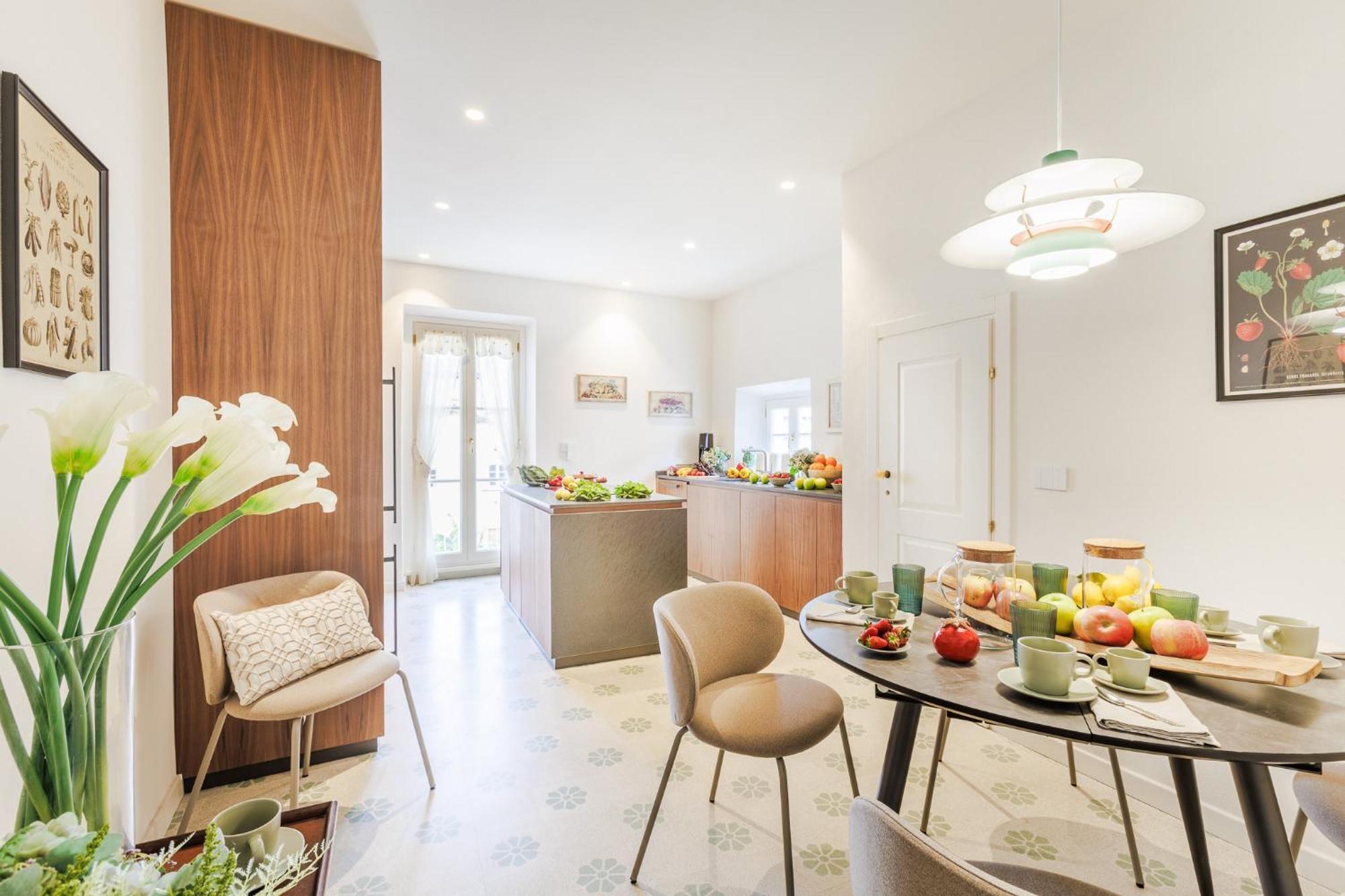 Apartment Lunavi House In *